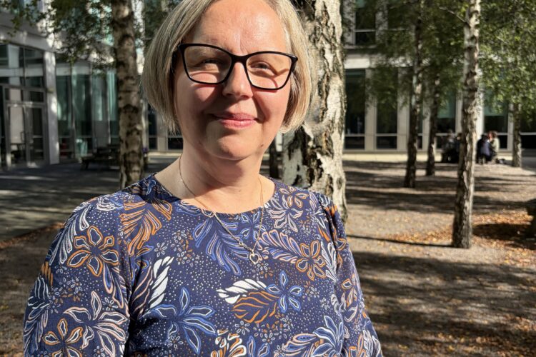 Dr Elena Dybtsyna-Olsen